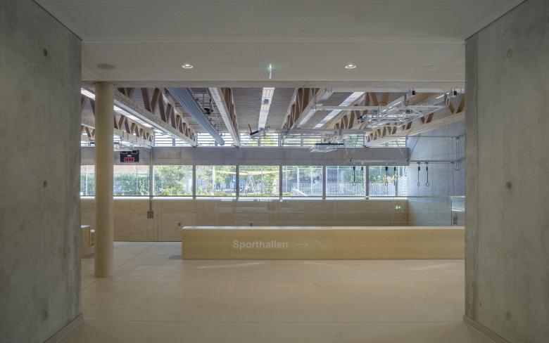 格拉斯布伦的体育馆丨德国-6