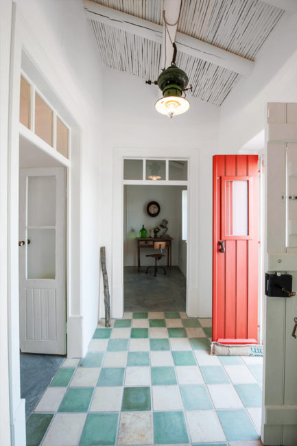 1920年旧农舍改造的葡萄牙南部小旅馆丨Atelier Rua-8