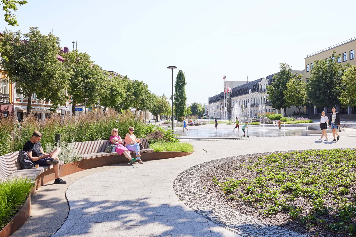 Freedom Square 重生记丨立陶宛帕涅韦日斯丨501 architects-42
