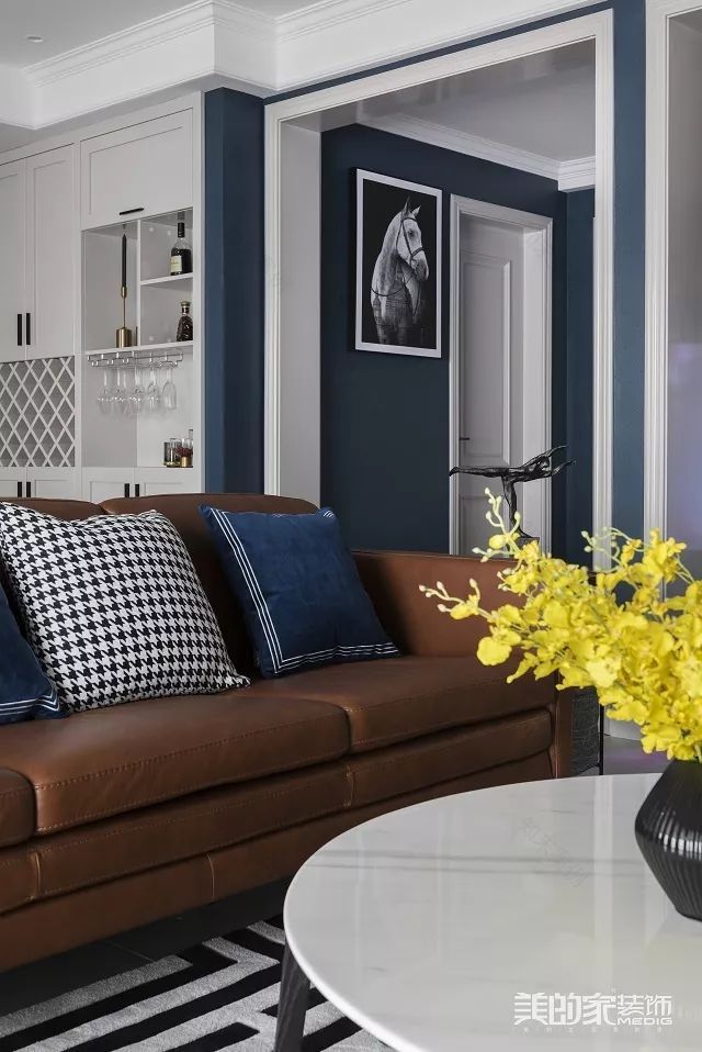 金科天辰八街区现代轻奢设计,精英男的精致生活-47