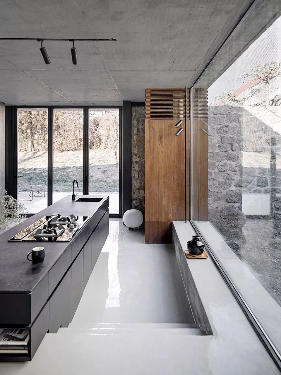 长城脚下旧仓库新生,石墙木屋打造自然宜居空间-28