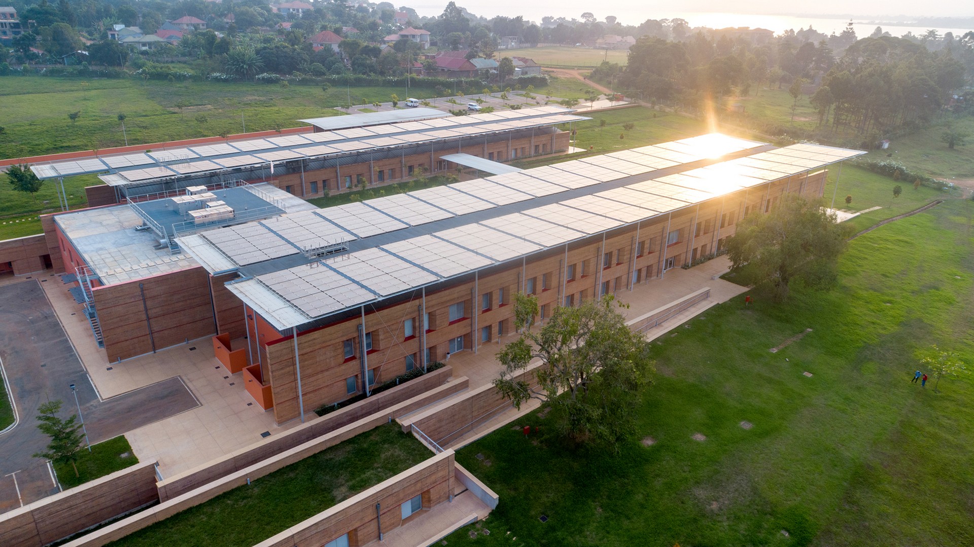 乌干达儿科手术卓越中心丨伦佐·皮亚诺建筑工作室,TAMassociati工作室-25