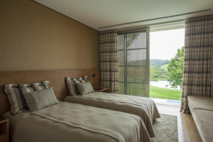 巴西伊塔蒂巴住宅丨RoccoVidal P+W-38