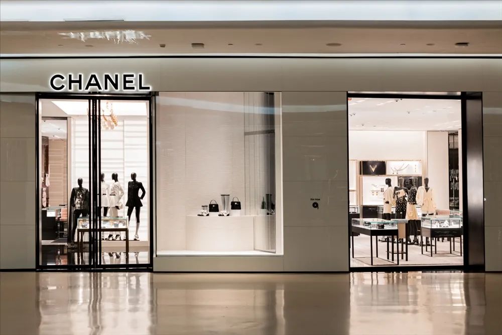 曼谷 Chanel 最大零售店翻新丨泰国曼谷丨Peter Marino-2