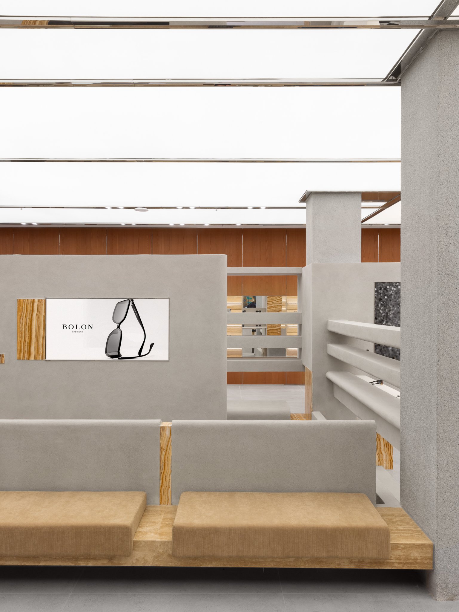 暴龙旗舰店

注：BOLON通常是眼镜品牌暴龙的英文名称，结合语境这里翻译为暴龙旗舰店 丨未明确具体设计公司,设计总监为Jingze Li-21