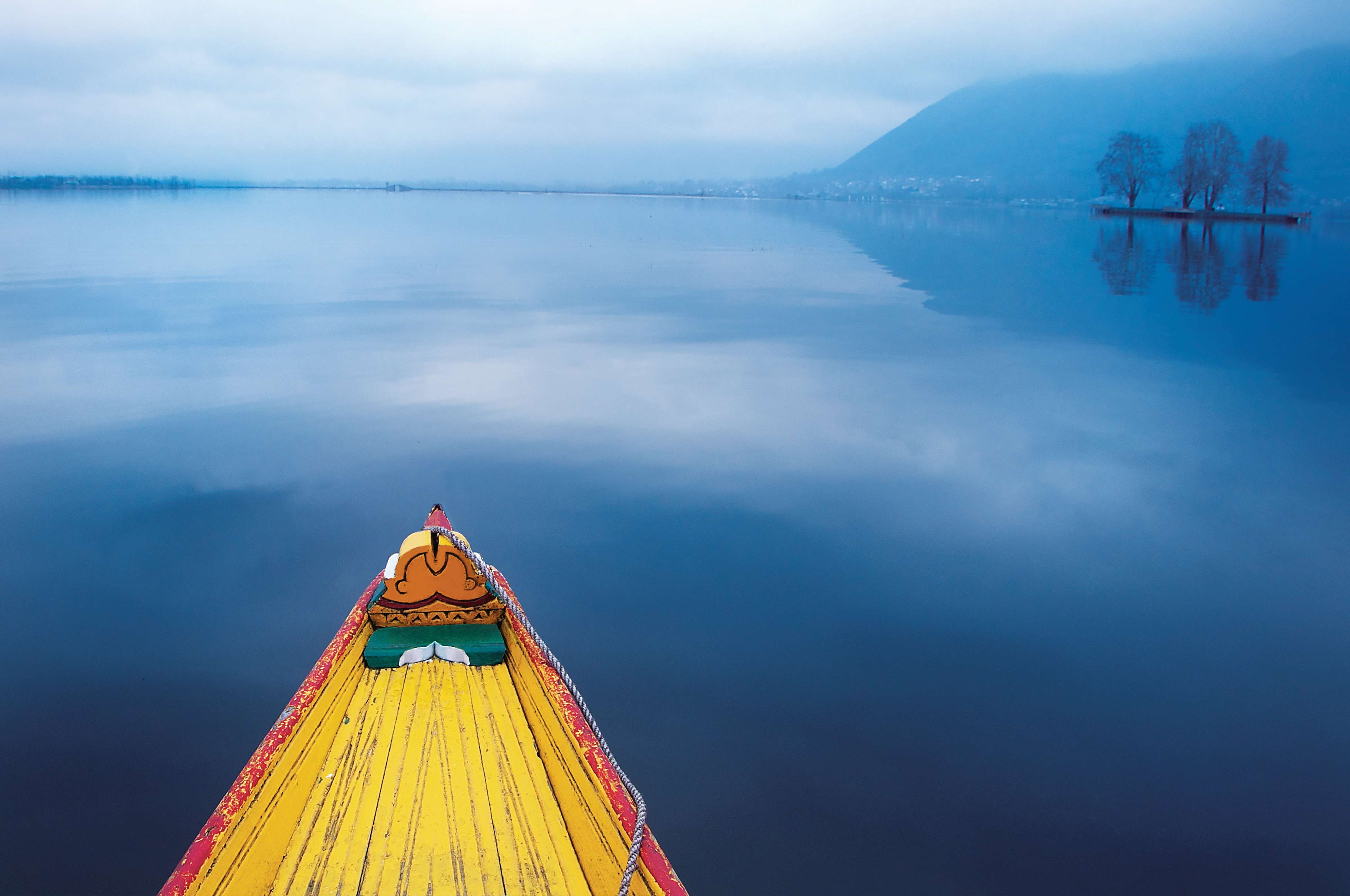 Vivanta by Taj   Dalview  Srinagar-11