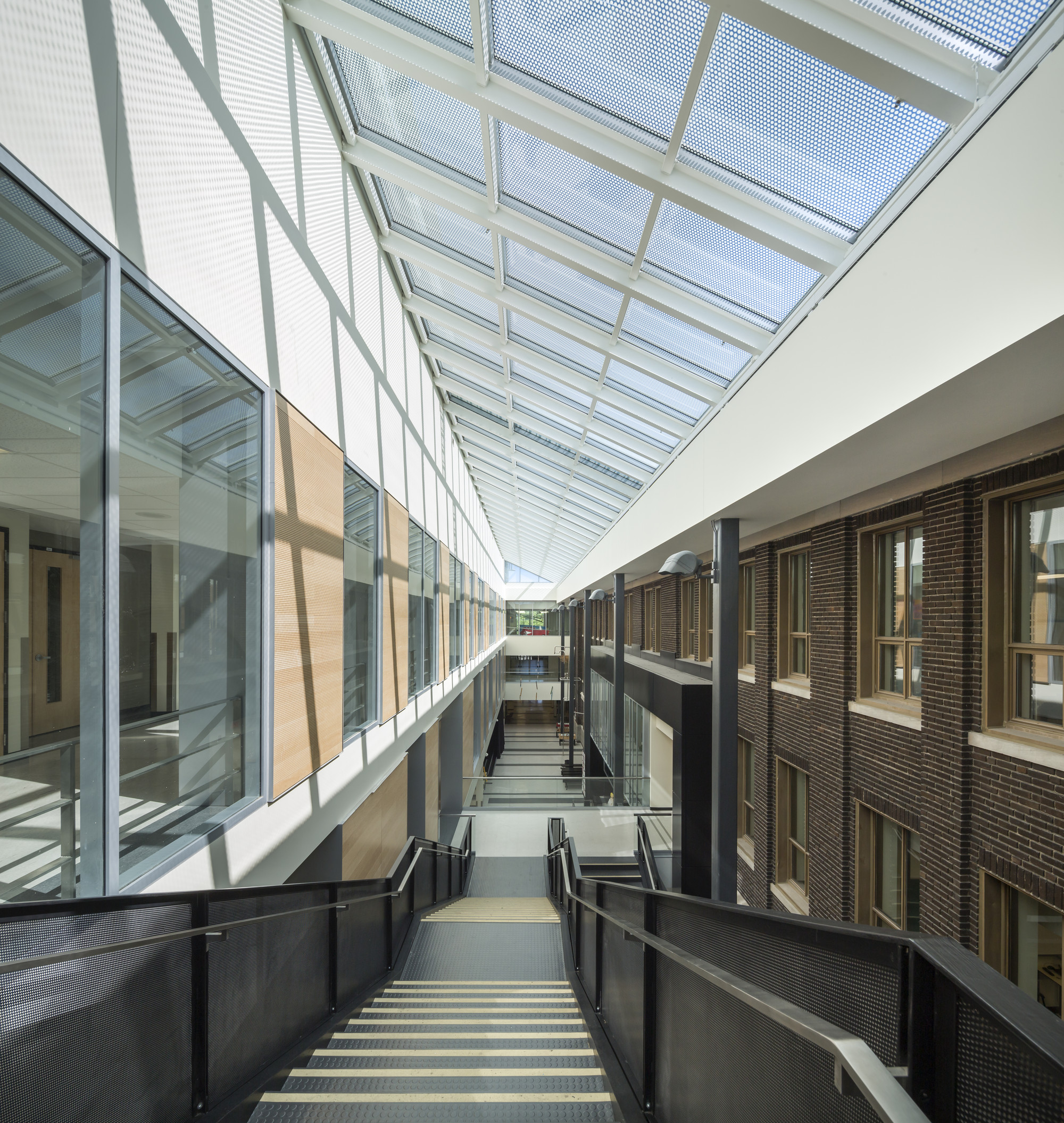 Jodoin Lamarre Pratte architectes Marosi Troy Architectes丨教育建筑丨Collège Saint-Louis-1