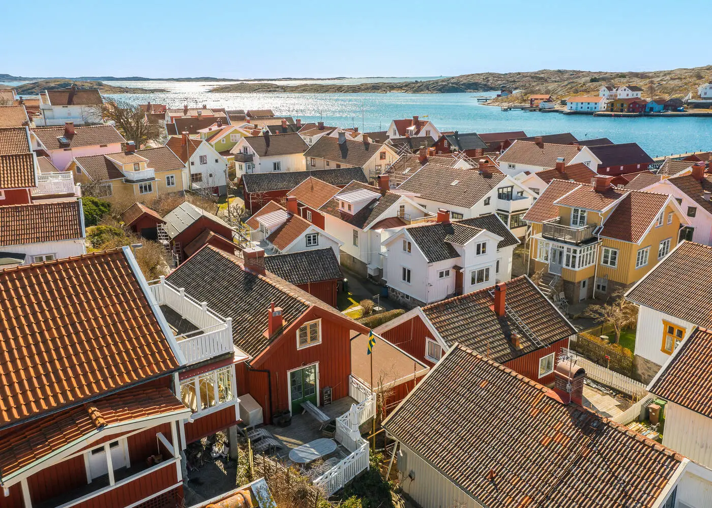 "瑞典 Mollösund 小镇，57m2 红色小木屋的温馨魅力"-22