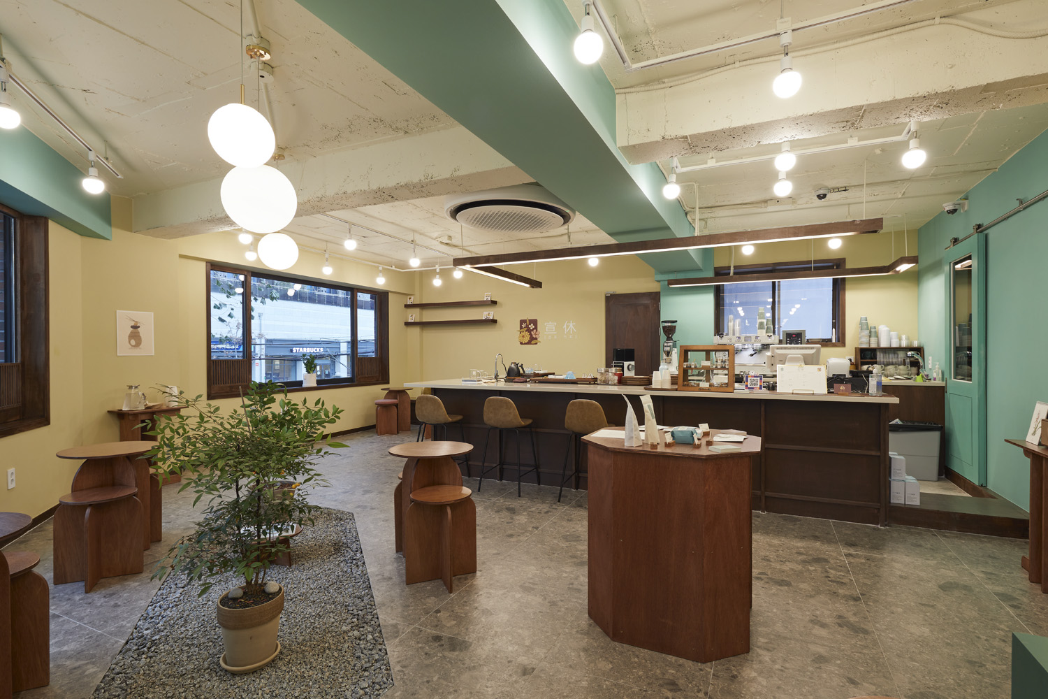 韩式休闲咖啡厅，24 平米打造东方氛围-6