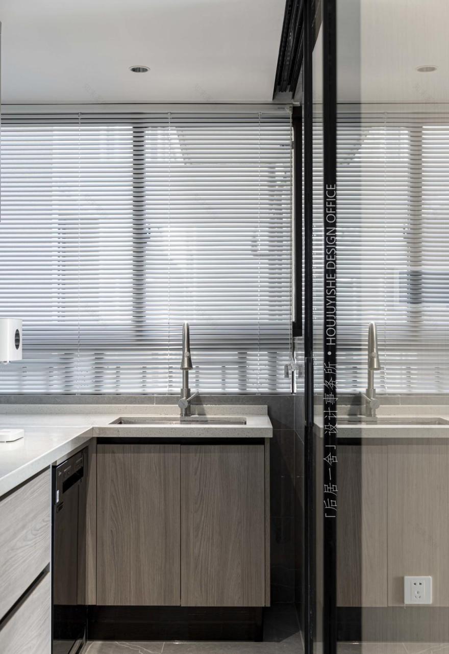 120 平现代质感极简之家-106