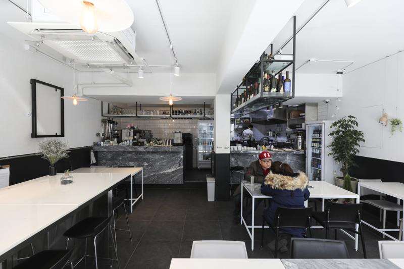 18 坪韩式咖啡馆 精致空间设计展现魅力-5