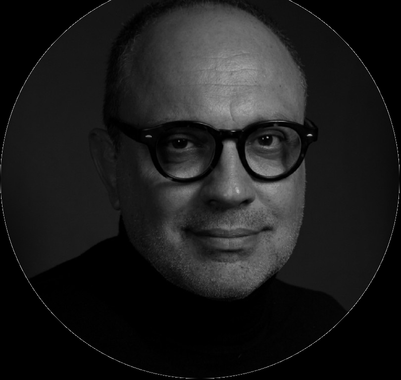 Arthur Casas Studio--一梯两户的平层公寓楼样板房公开-5