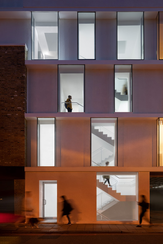 伦敦创意公寓楼-27