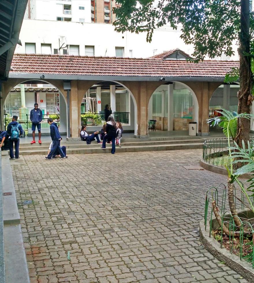 巴西 Assunção 学院生活空间改造-3