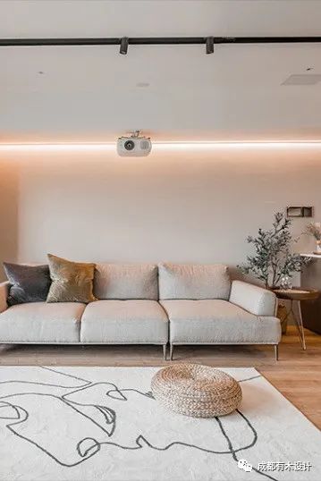 原木温润现代简约景观宅丨思锐-25