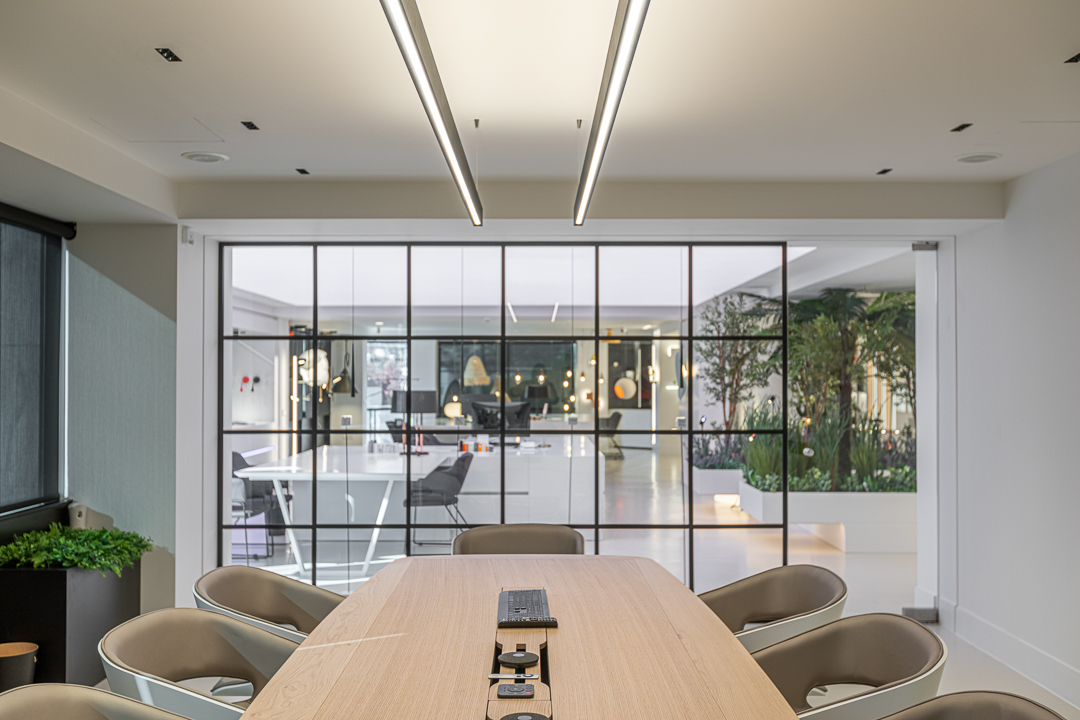 金比例集体建筑 · 灯光展示空间-53