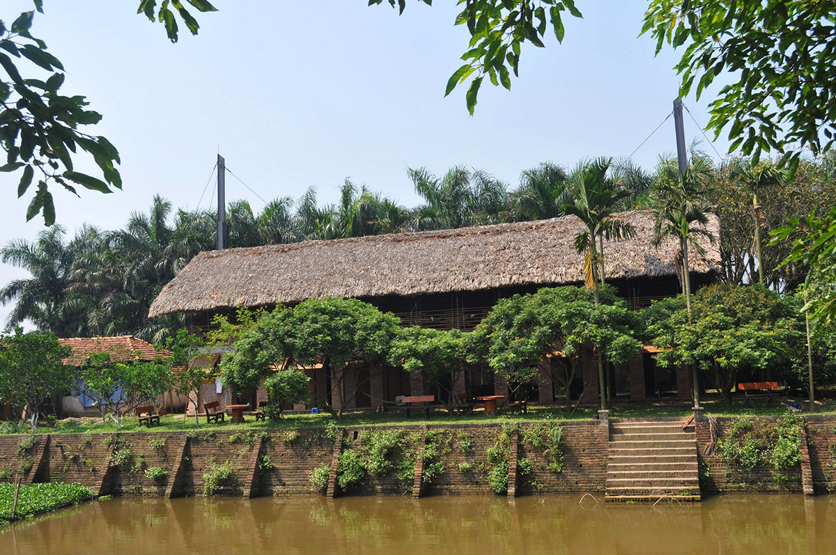 越南河内，传统与现代交融的"L"型绿色住宅-2