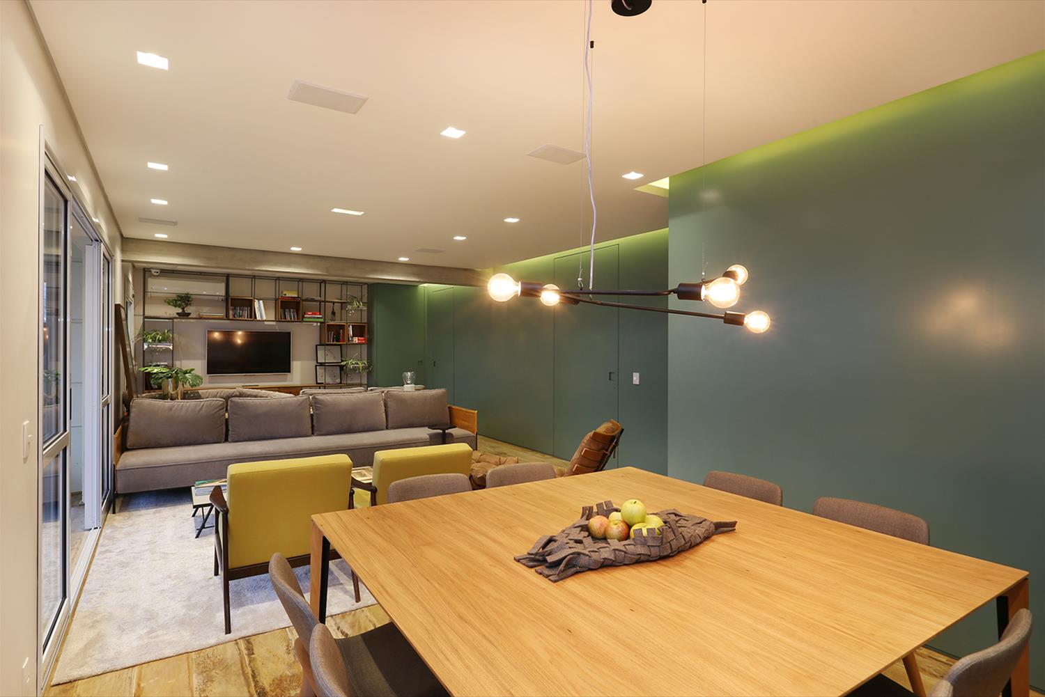 巴西 SP 公寓 | 蓝色调的木质魅力-4