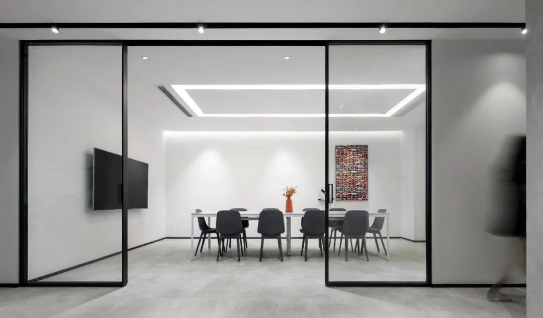 极简黑白灰的现代艺术办公空间丨中国中山丨君儿空间设计-50