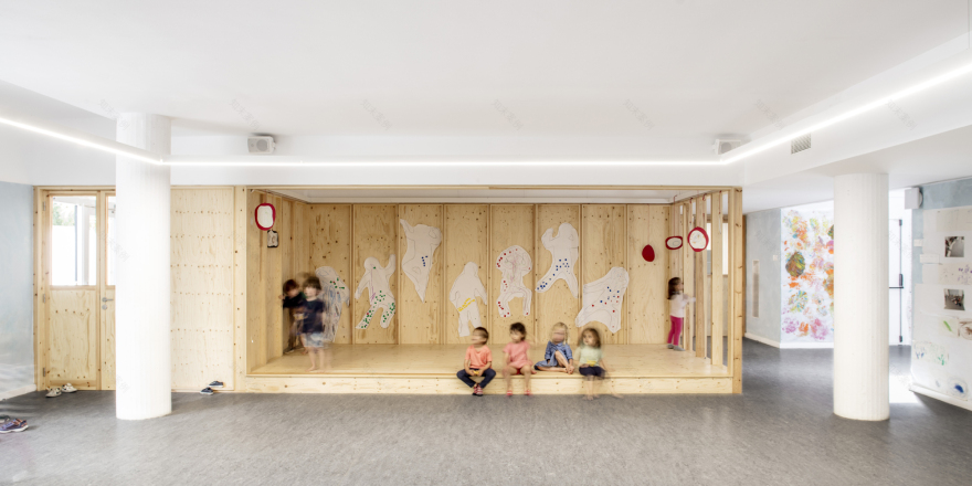 Can Rosés Temporary School / Vora-24