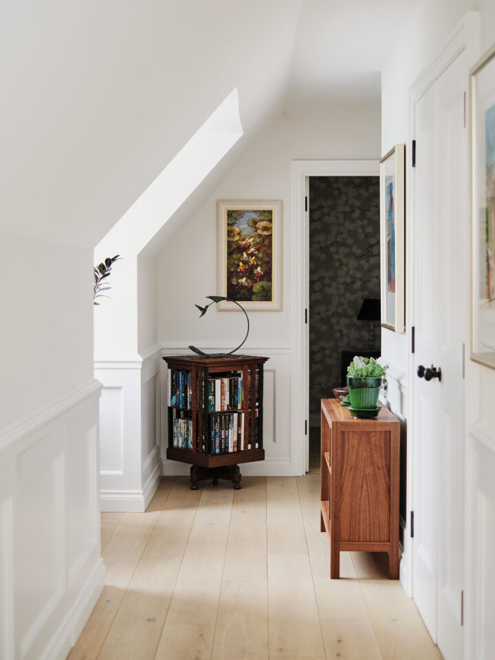 
      Imperfect Interiors
    -17