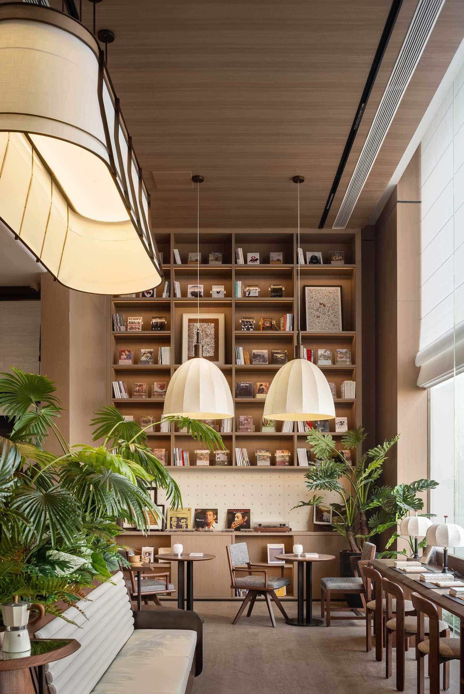 麓湖·观澜架空层丨中国成都丨千寻设计,万华同人艺社,万华室内设计中心,锐度设计-1