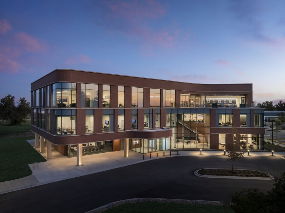 University of Illinois Philanthropy Center - Perkins Eastman-0