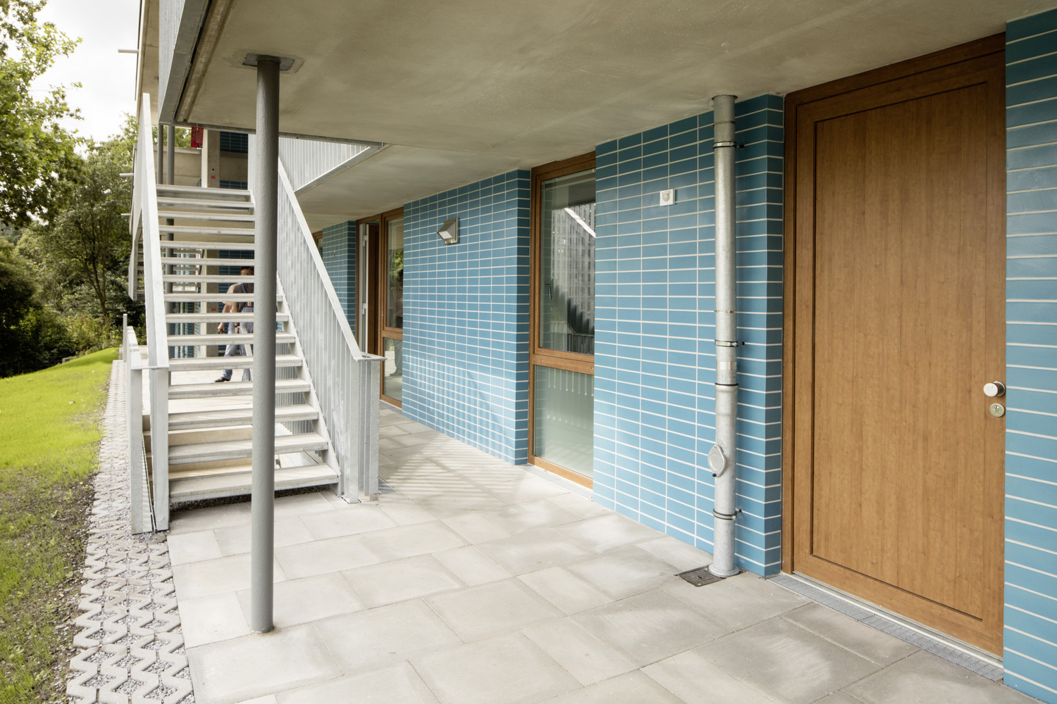 德国埃森市无家可归者收容所·模块化设计的温暖之家-26