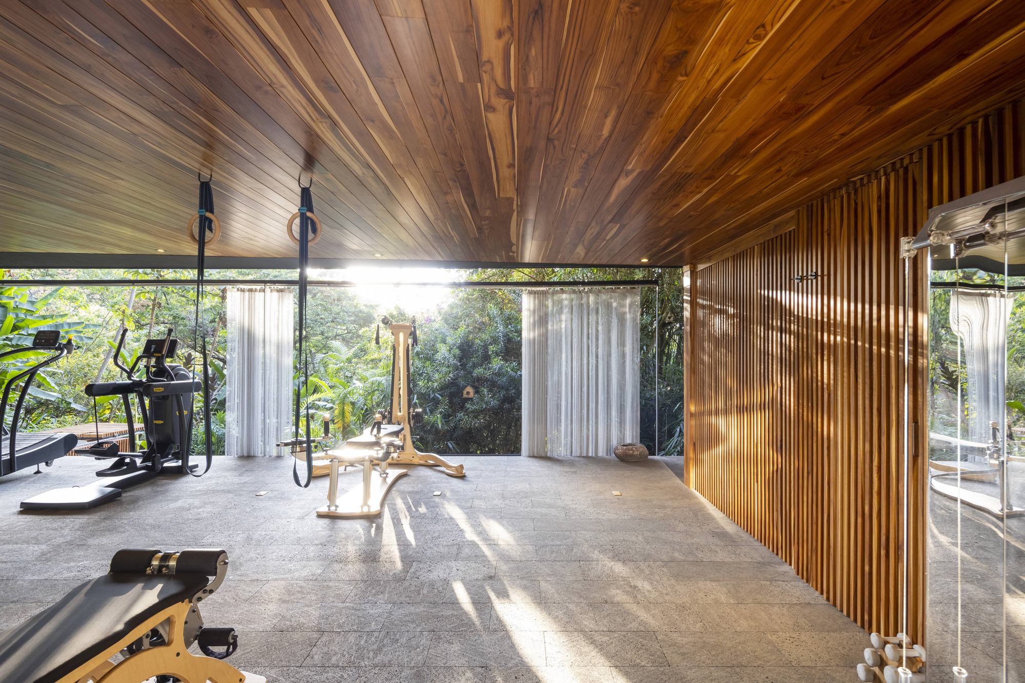 丛林健身房,空洞空虚空白丨哥斯达黎加圣何塞-21