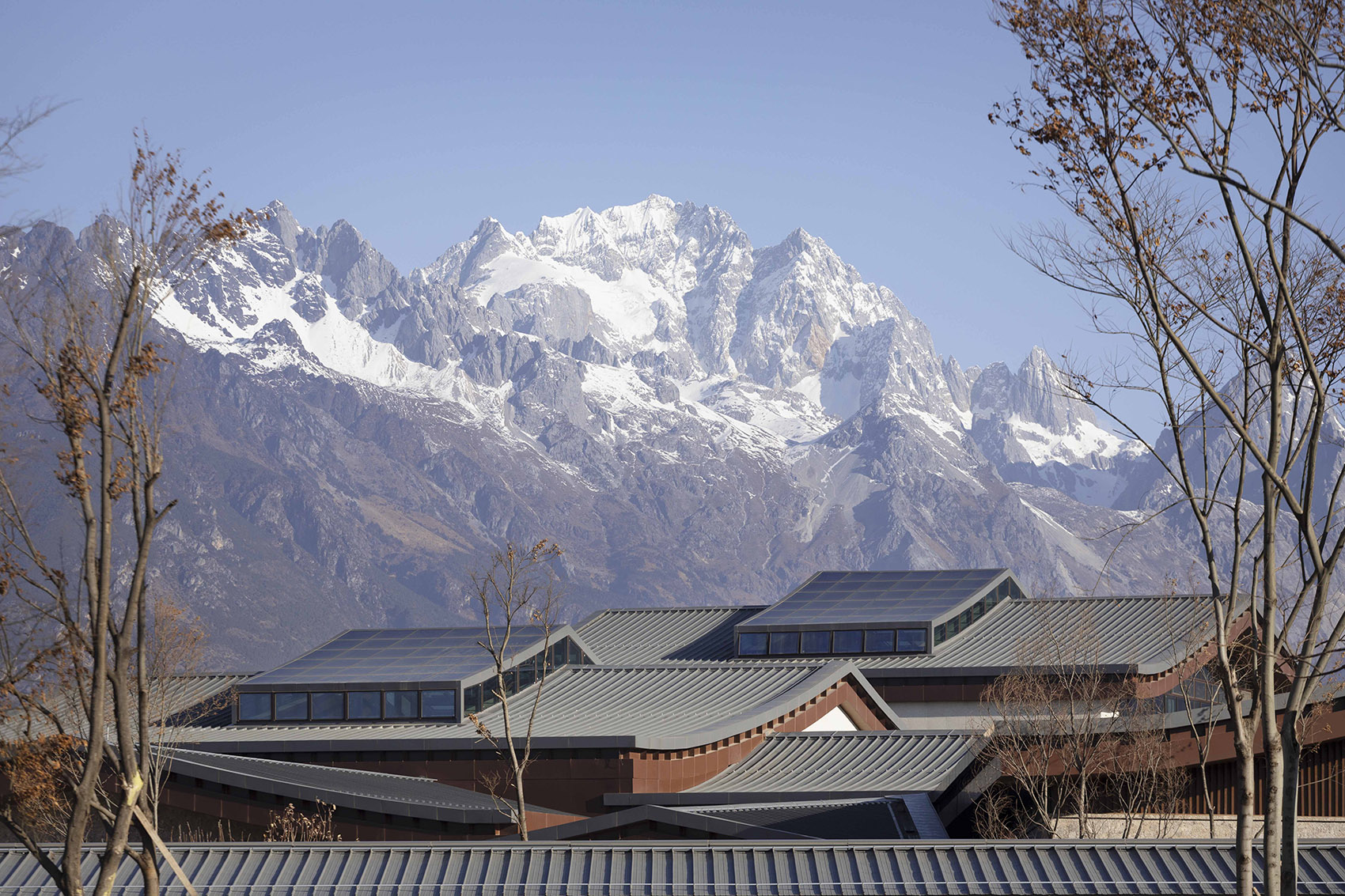 丽江市旅游集散中心（玉龙雪山新游客服务中心）丨中国丽江丨清华大学建筑设计研究院有限公司-5