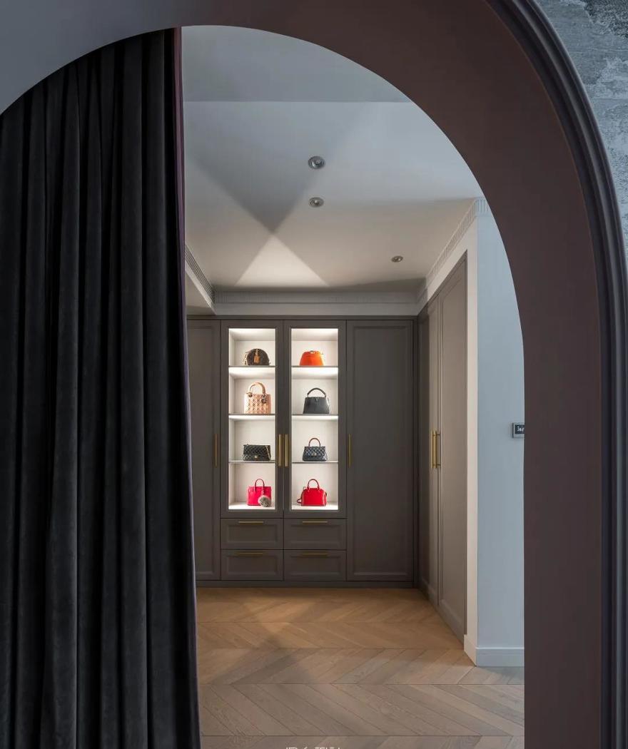 蒙德里安式艺术之家-30