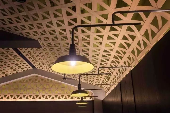 【71期】12月26日 4种行业4种零售创新-14