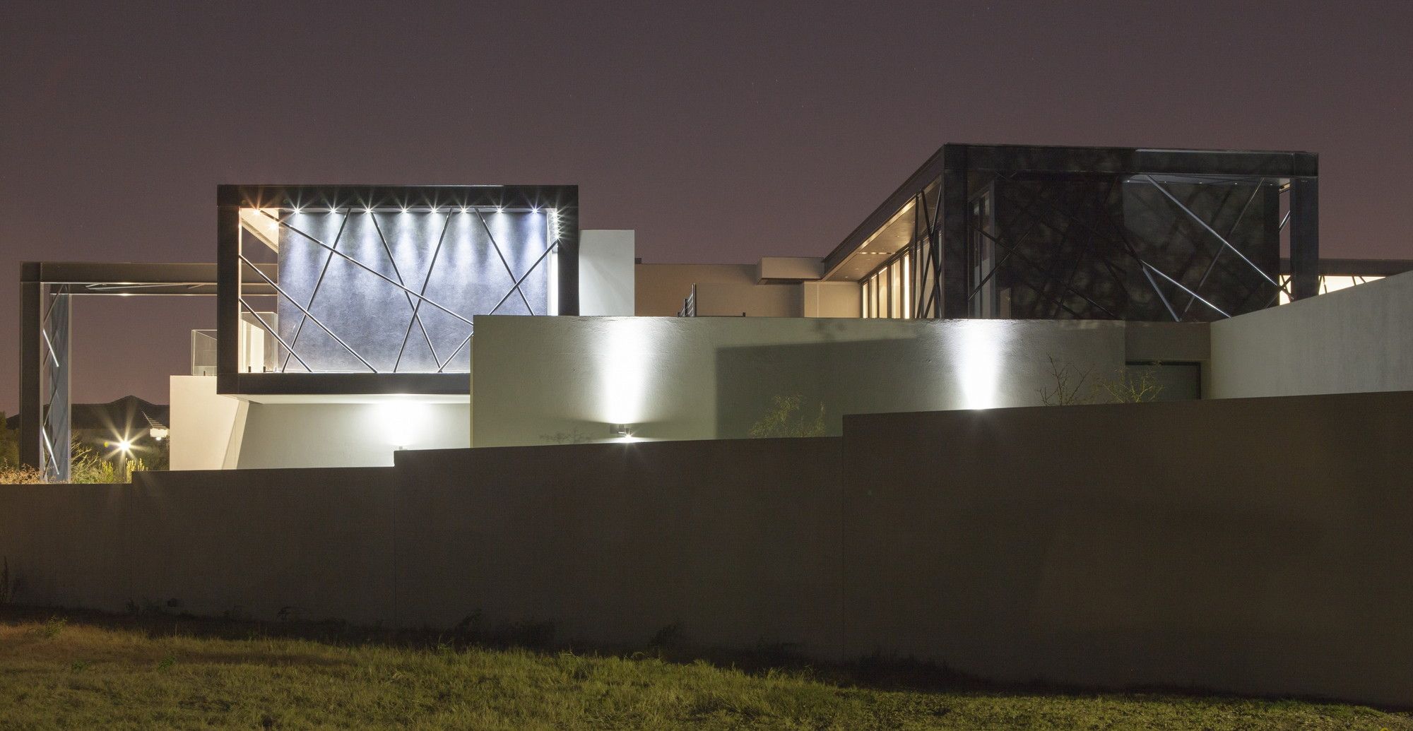 南非 Midrand 别墅 | 钢、石、光、水的诗意交融-50