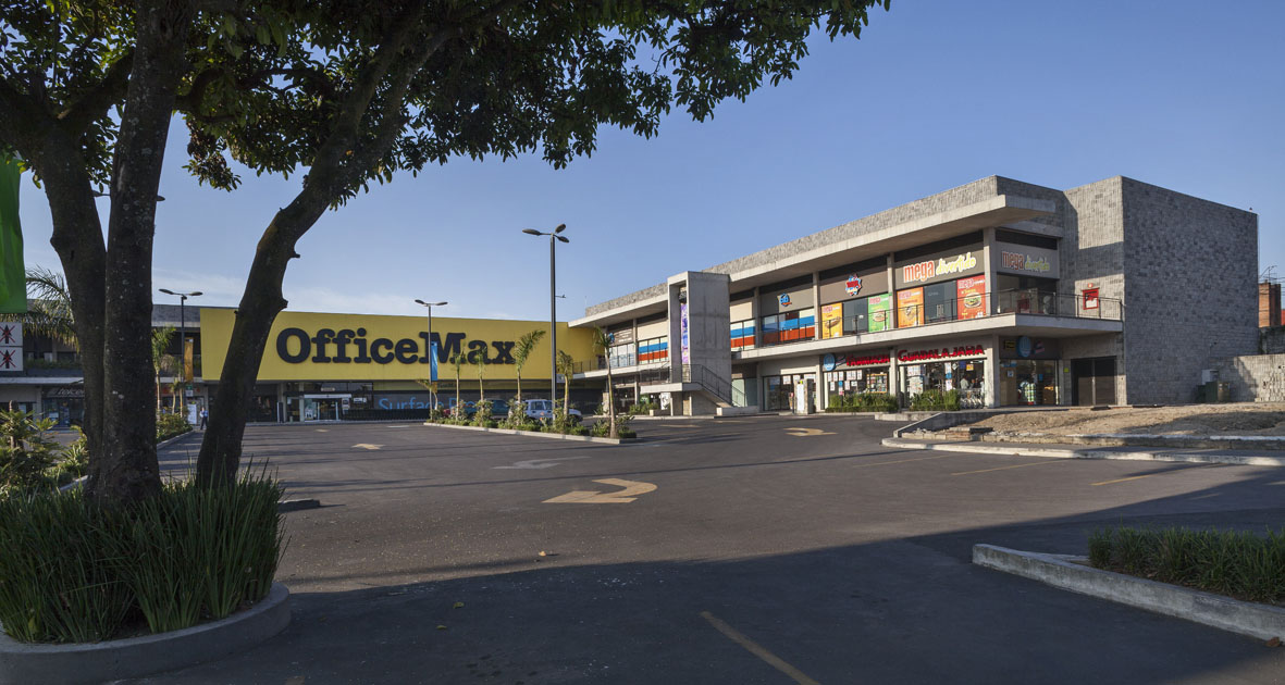 墨西哥 Xalapa 市购物中心设计 | 绿色环保，便捷停车-5