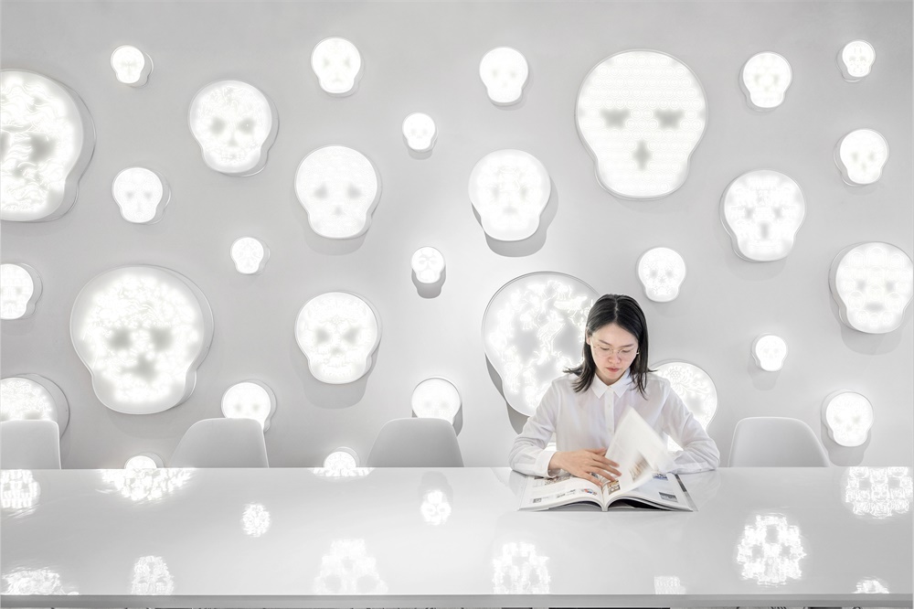 靳刘高设计 | 创意办公与公共空间的互动-30