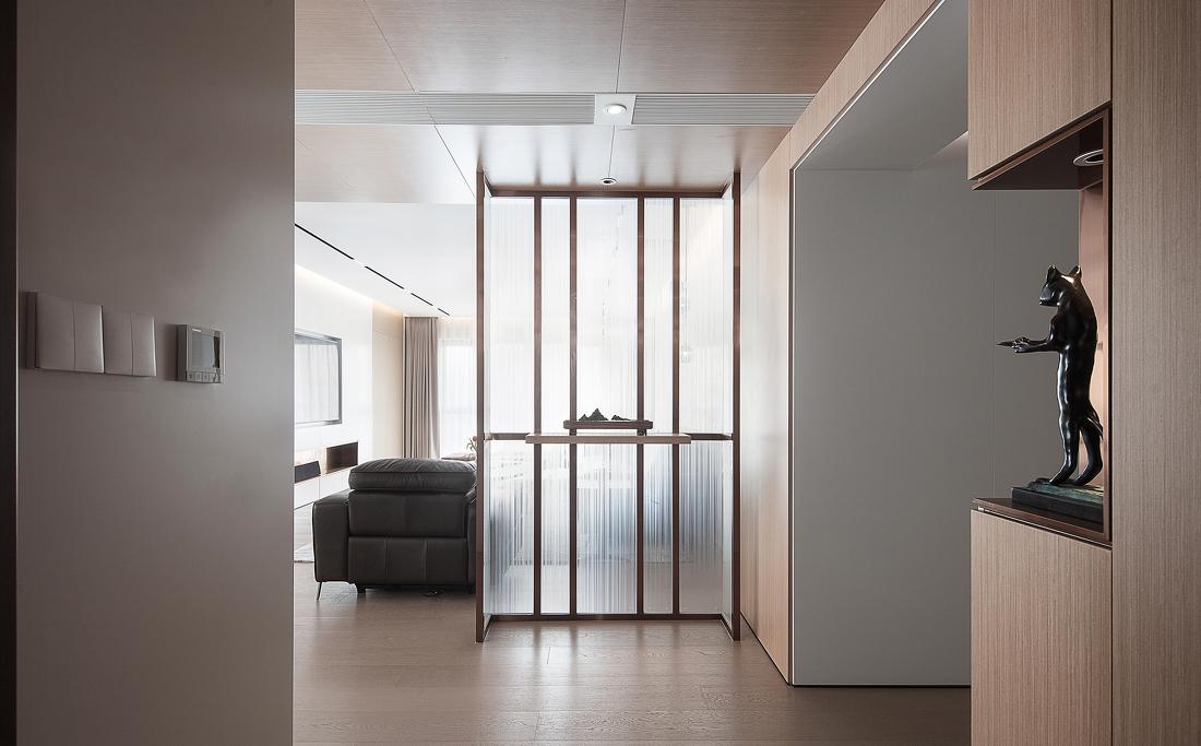 
原木与留白--现代轻奢舒适雅居 -0