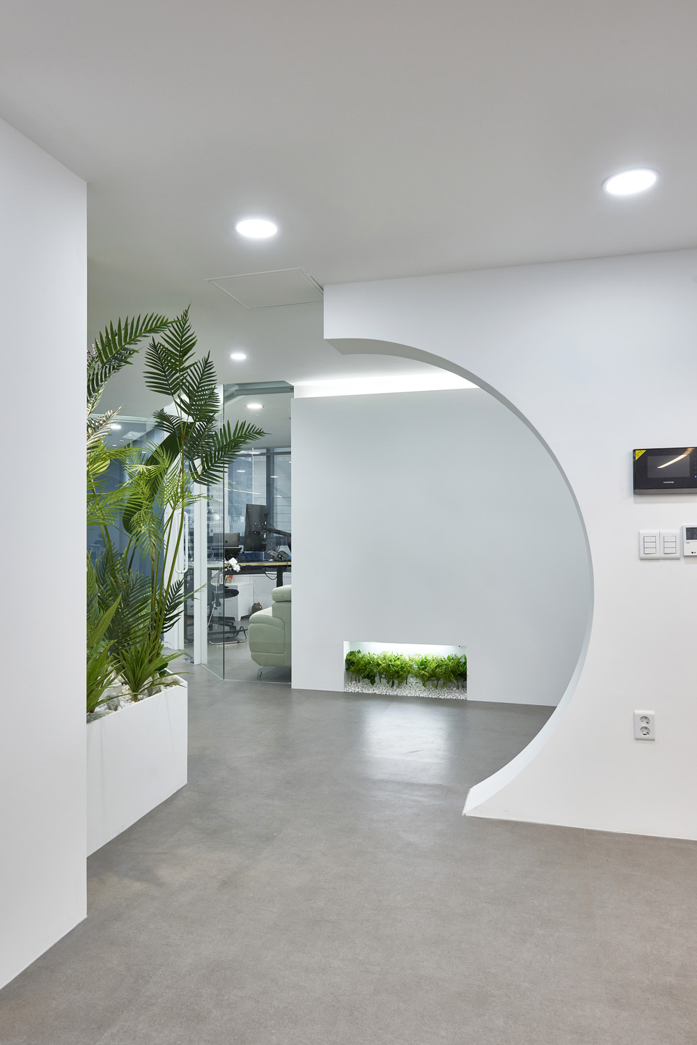 白色简约风办公室设计，70 平米平面空间焕发活力-21