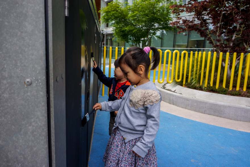 萨里市政厅儿童活动空间-8