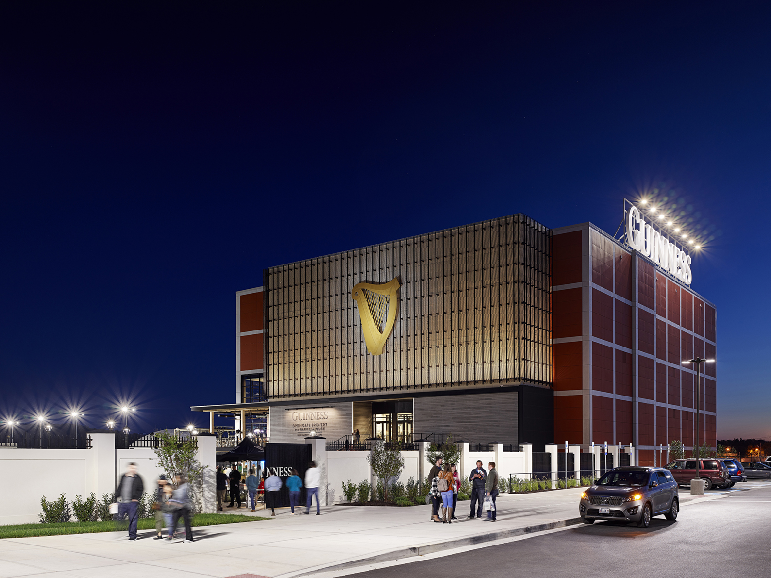 Baltimore Guinness Open Gate Brewery | 创新工业风酒厂设计-12