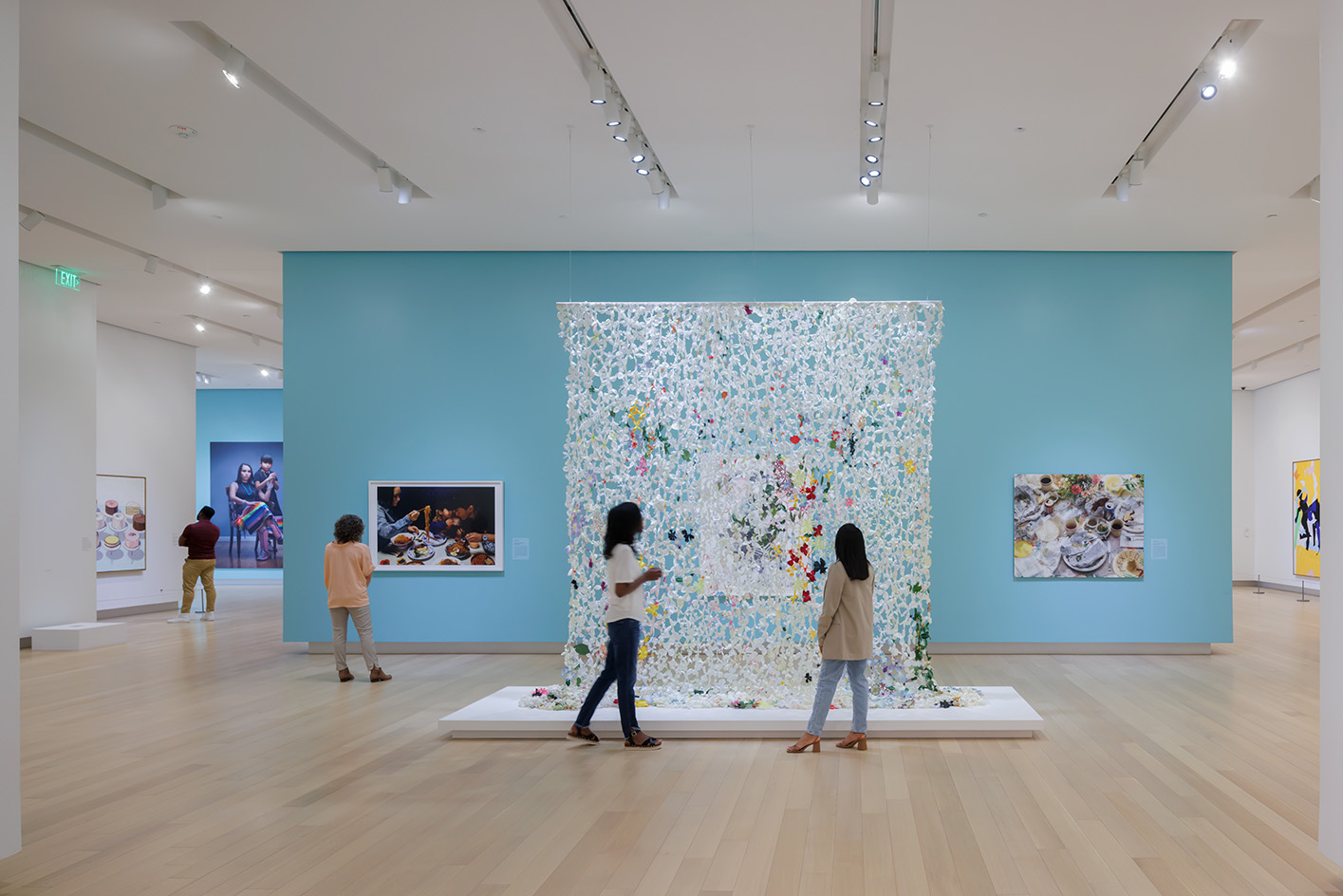 美国阿肯色州立美术馆揭幕波浪形新设计-18