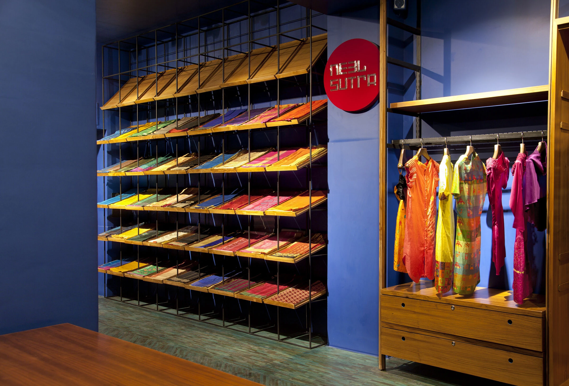 Neel Sutra 印度时尚店丨印度新德里丨Architecture Discipline-7