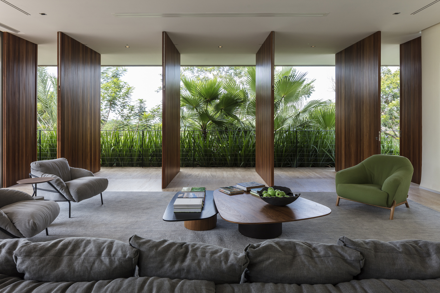 巴西 RV3 House · “城市丛林”中的宜居绿洲-15