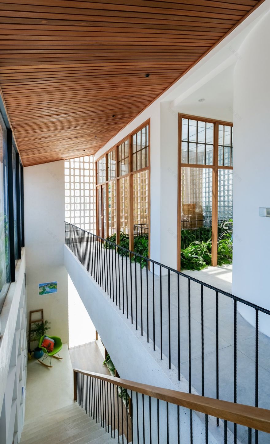 宁静河畔的生活空间-37