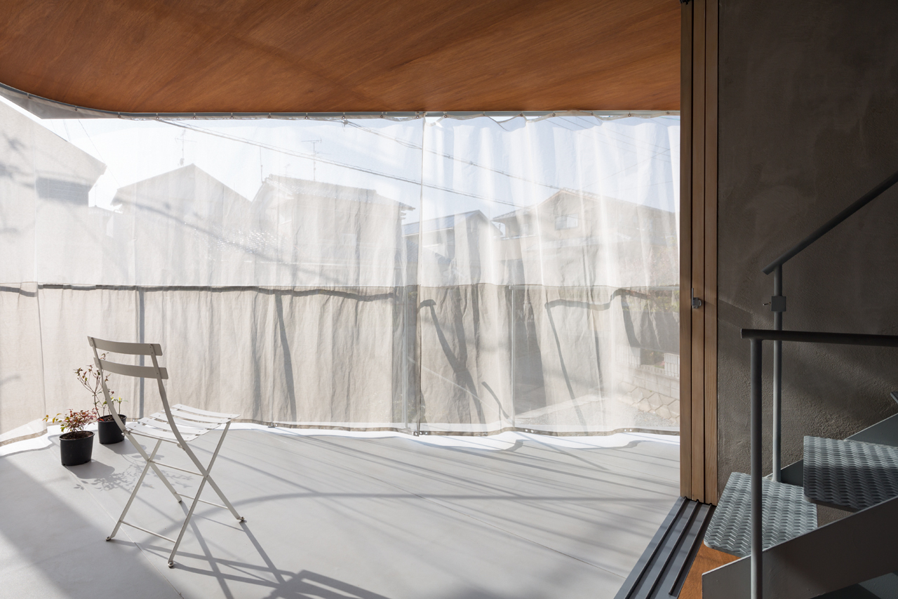 绫目池的房子丨日本奈良丨Ippei Komatsu Architects-11