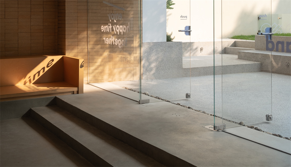 pawer land人宠社交空间丨中国广州丨Informal异规设计-23