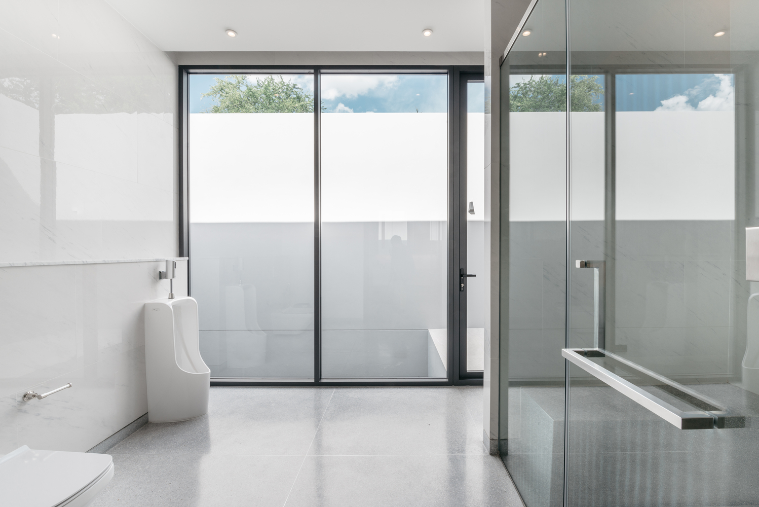 泰国现代悬浮之家-42