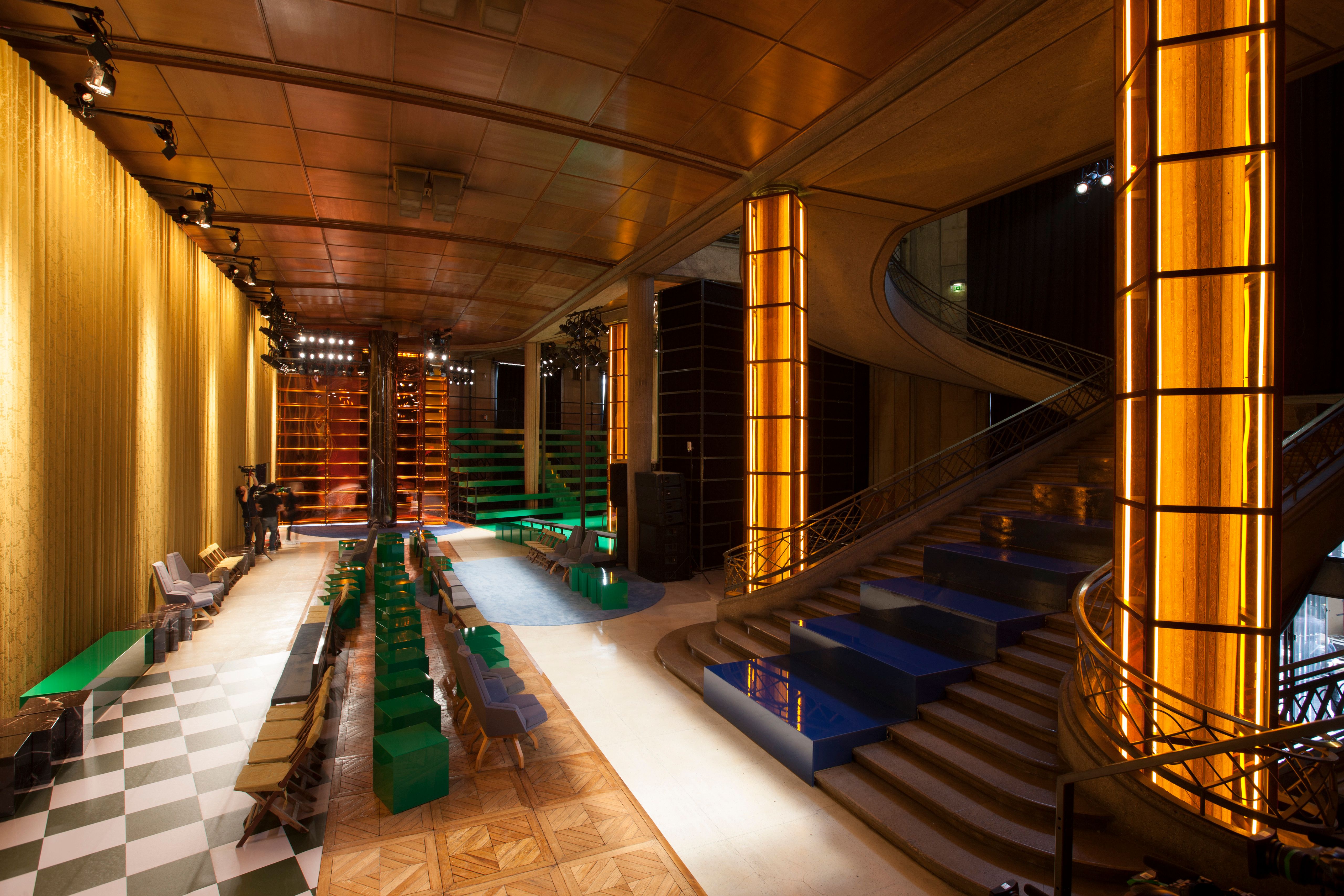 2014 春夏 Miu Miu 女装秀 | 解构主义家居幻境-3