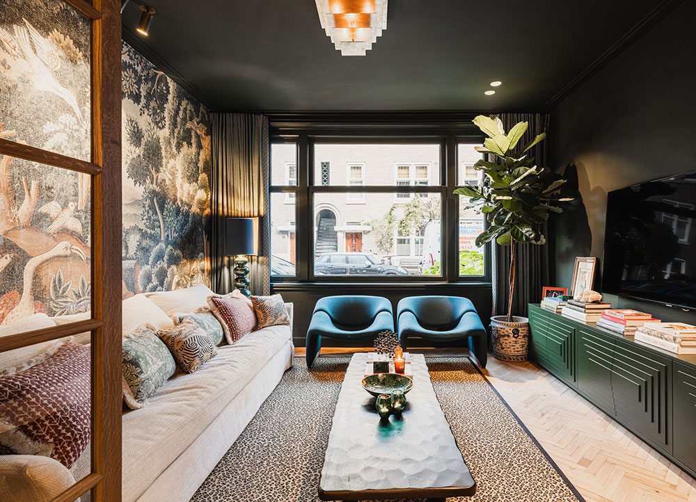 阿姆斯特丹时尚公寓 | 墙纸与设计的完美融合-4