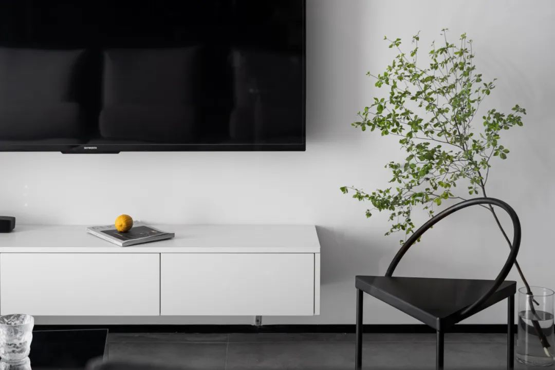 极简黑白灰空间丨姚轻轻-26