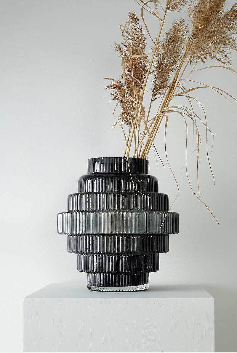 Ellos Home 新系列 | 暗色调北欧风格室内设计，自然元素点缀-15